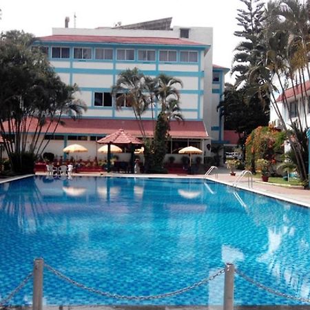 Ramanashree California Resort Yelahanka Exterior foto