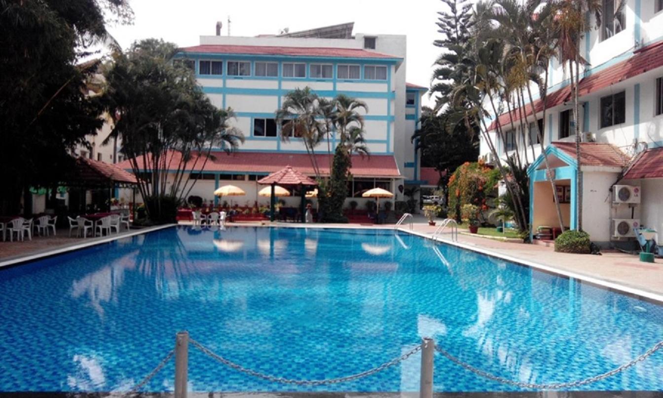 Ramanashree California Resort Yelahanka Exterior foto